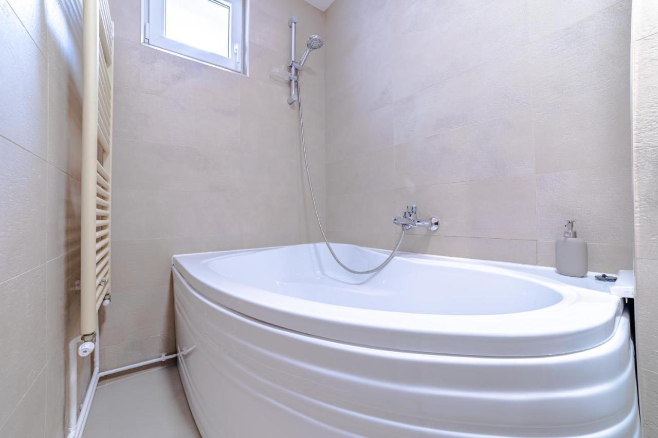 Apartament Garii Brasov Exterior photo